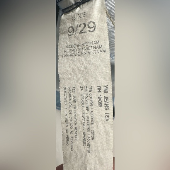 1-Size 9/29 YMI high waisted distressed denim shorts - Picture 7 of 7